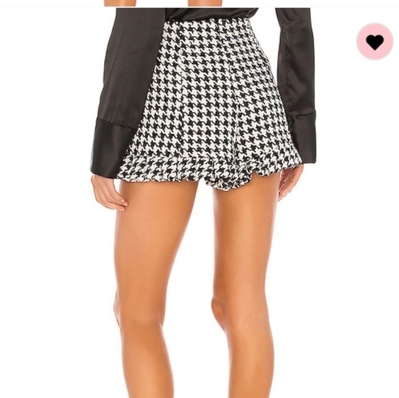 NWT Lovers + Friends Future Skort: Revolve, Camila Coelho, Work, Summer Fun Sexy - Picture 4 of 4